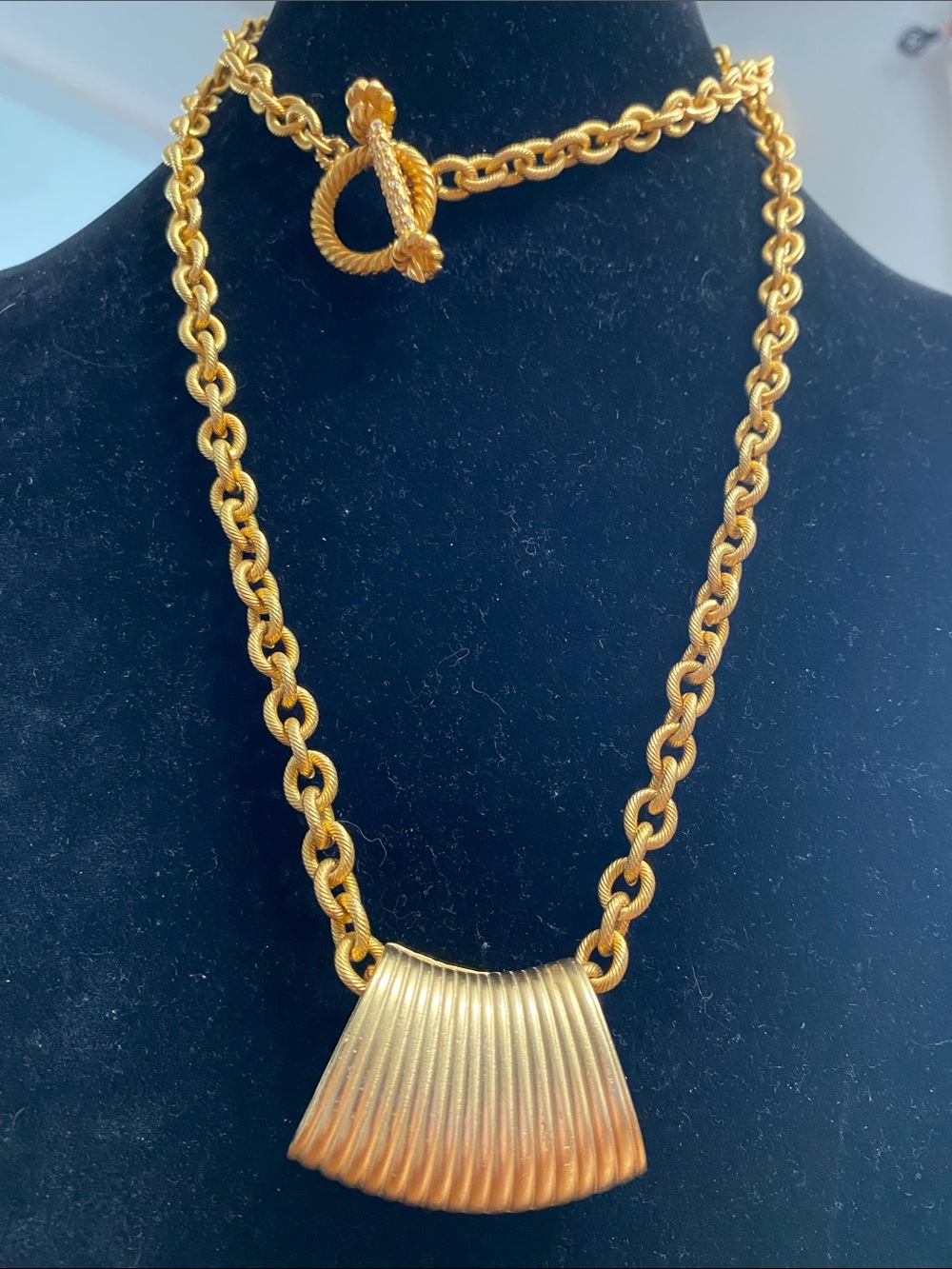 Matte Gold Ribbed Pendant Necklace with CZ Toggle Clasp
